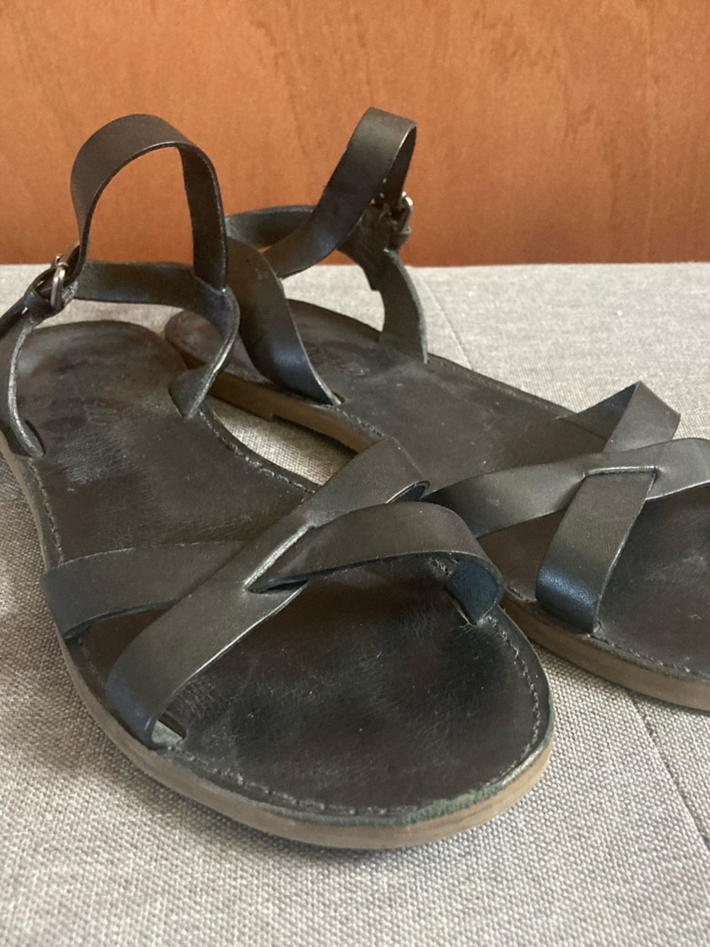 Madewell Black Leather Crisscross Sandals with Ankle Strap